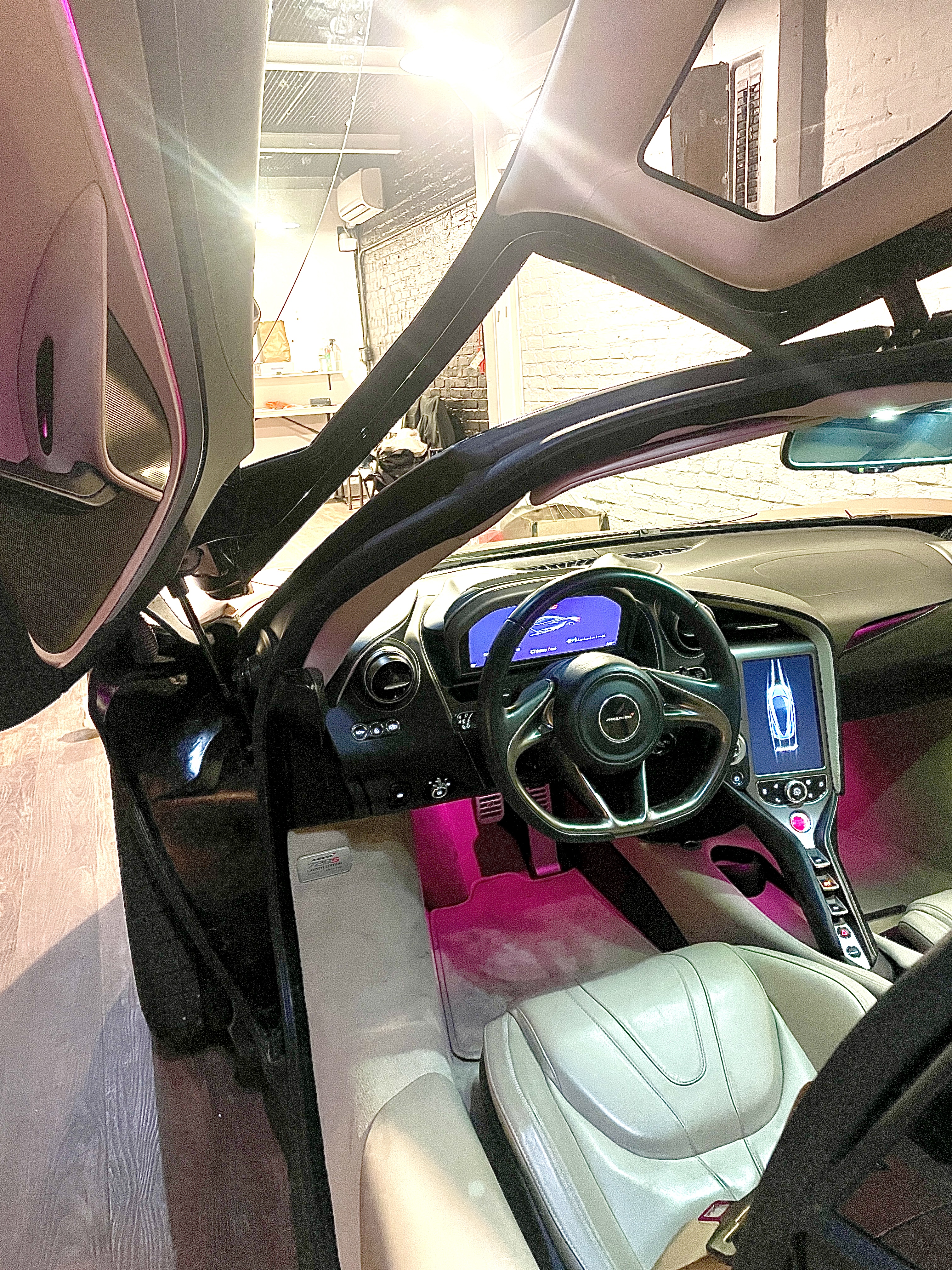 McLaren 720S interior detail